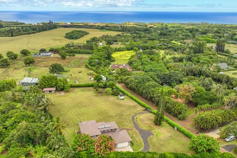 $2,750,000 | 4564 Kapuna Road, Kilauea, HI 96754