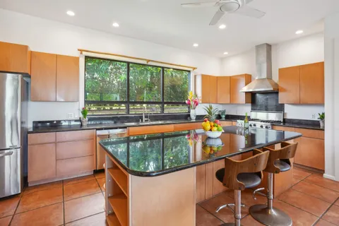 $2,750,000 | 4564 Kapuna Road, Kilauea, HI 96754