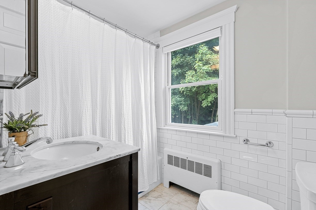 64 Woodside Road Winchester, MA 01890 - Photo 22 of 42