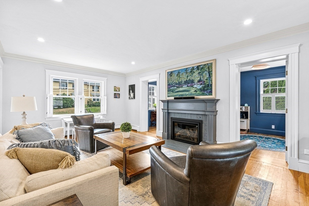 64 Woodside Road Winchester, MA 01890 - Photo 3 of 42