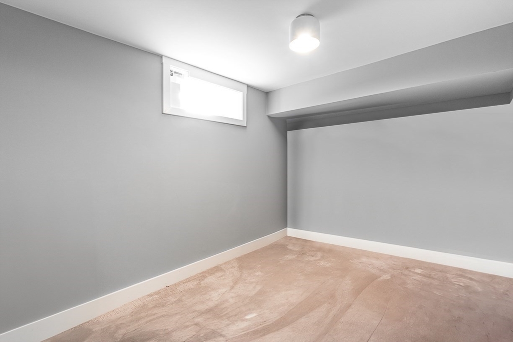 64 Woodside Road Winchester, MA 01890 - Photo 36 of 42