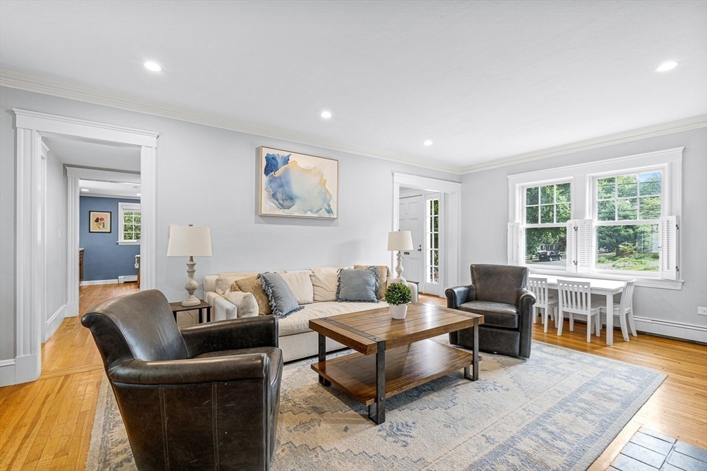 64 Woodside Road Winchester, MA 01890 - Photo 5 of 42