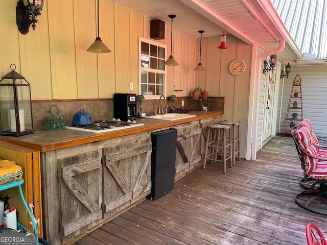 a view of a dinning tables and chairs in the patio
