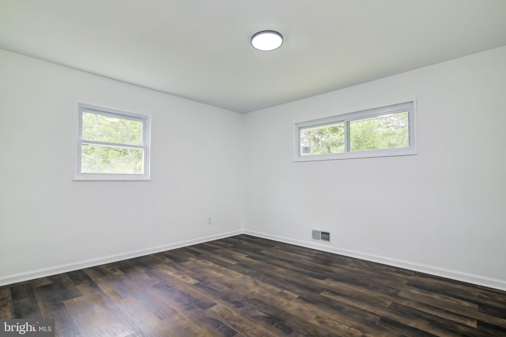 4805 Whitfield Chapel Road Lanham, MD 20706 - Photo 24 of 49 Bedroom