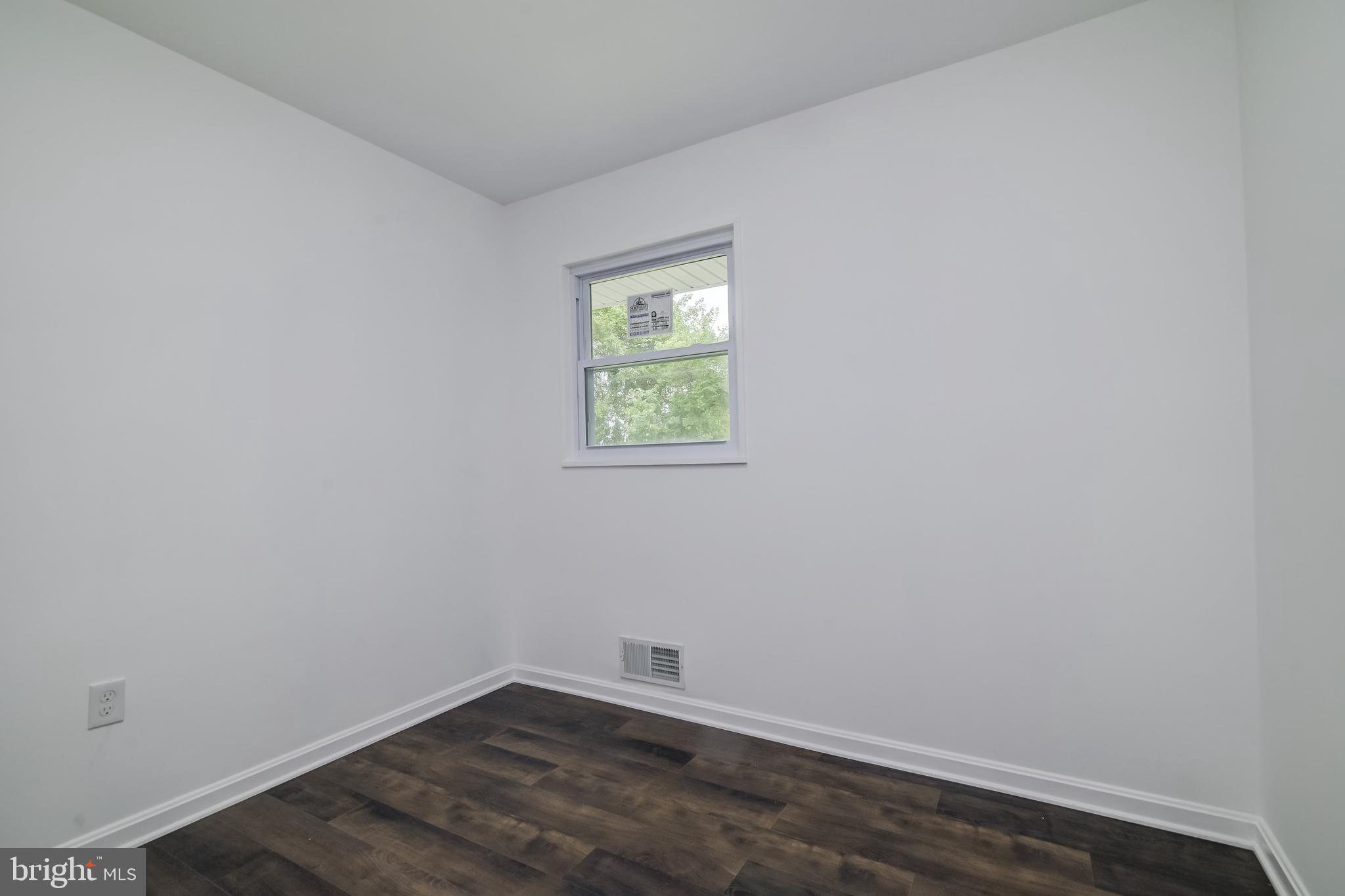 4805 Whitfield Chapel Road Lanham, MD 20706 - Photo 32 of 49 Bedroom