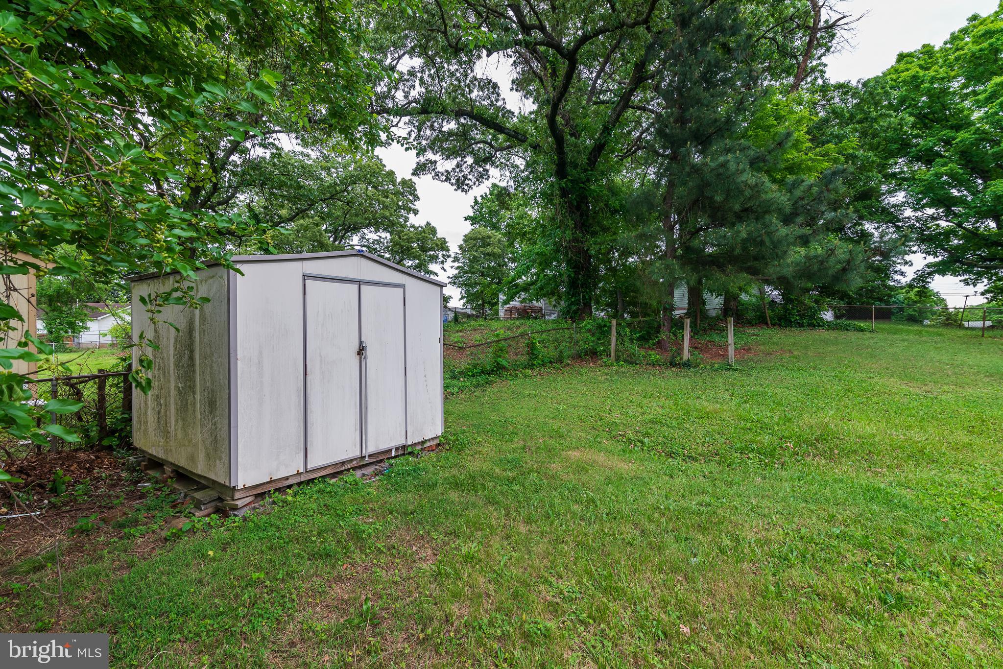 4805 Whitfield Chapel Road Lanham, MD 20706 - Photo 46 of 49 Back Yard