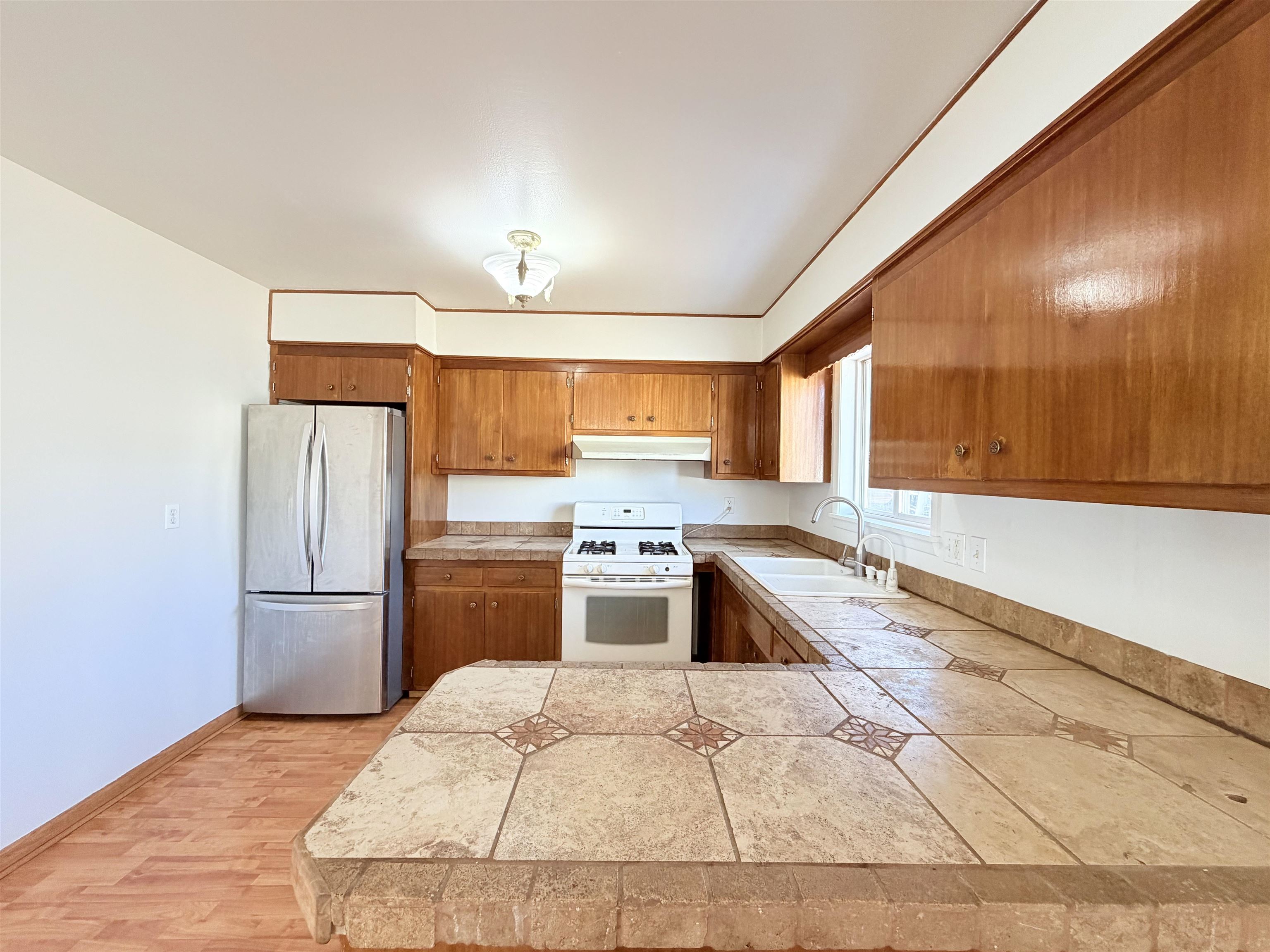9 Castle Road Cerro, NM 87519 - Photo 14 of 35 Gallery Image 14