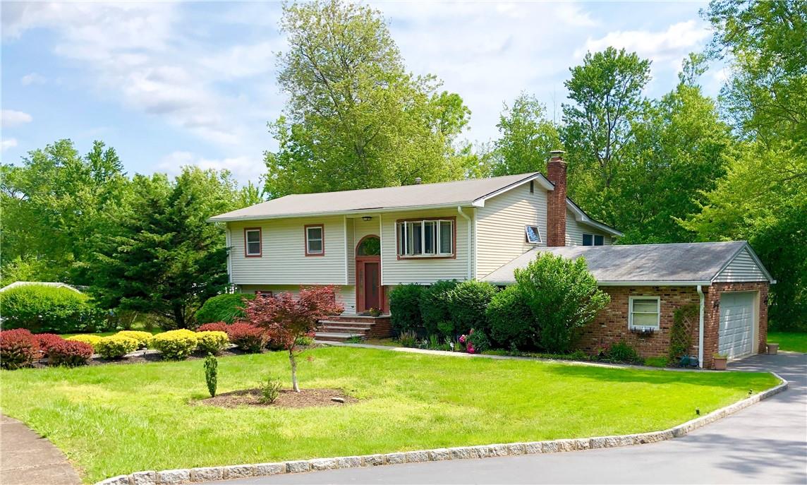 856 Mulberry Road Valley Cottage, NY 10989 - Photo 1 of 1 Gallery Image 1