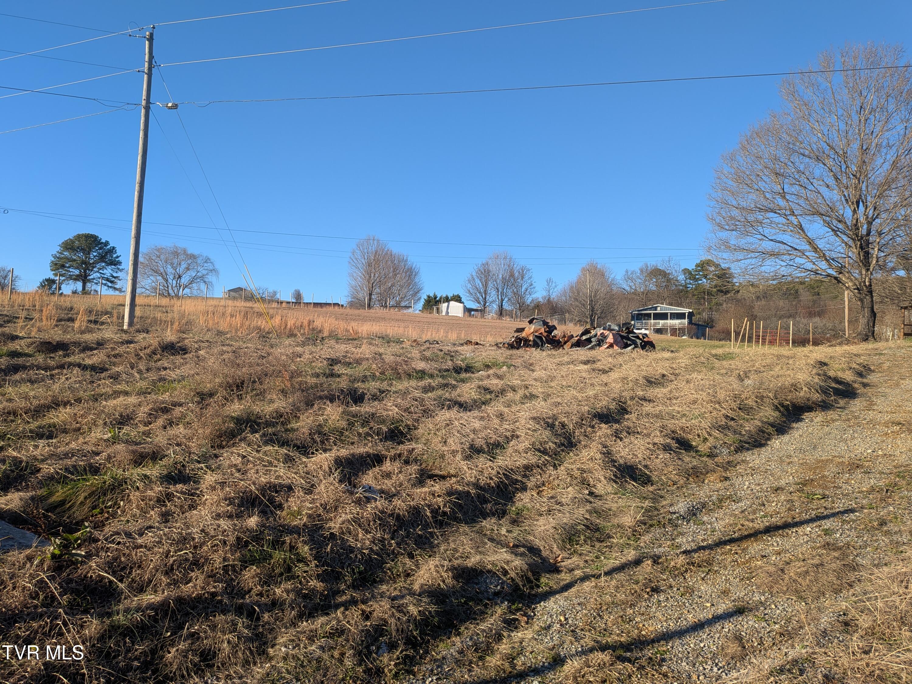 580 Cartwheel Road Greeneville, TN 37743 - Photo 27 of 30 PXL_20260112_212000330