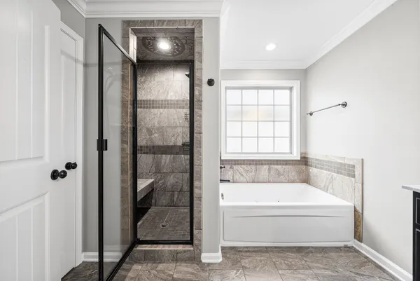 $2,100 | 739 Gaine Lynn Drive, Clarksville, TN 37040