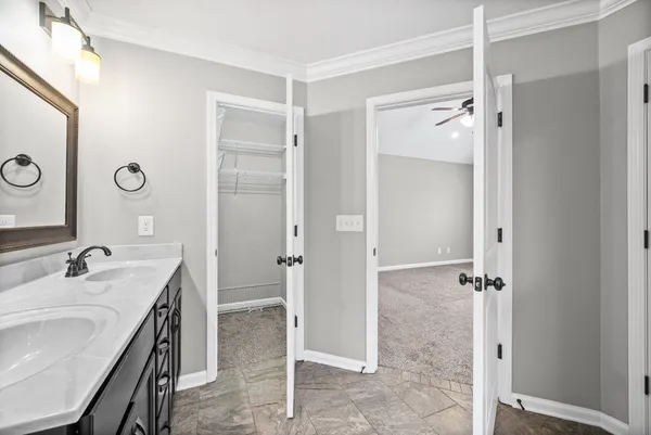 $2,100 | 739 Gaine Lynn Drive, Clarksville, TN 37040