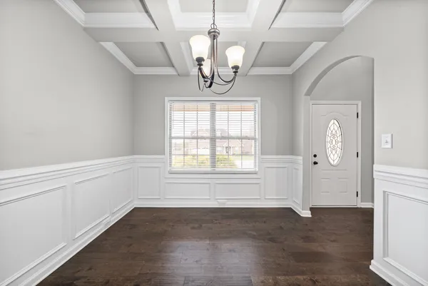 $2,100 | 739 Gaine Lynn Drive, Clarksville, TN 37040