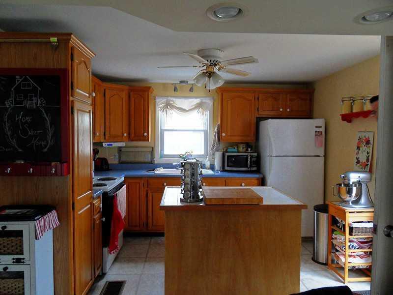 14 Justamere Road Brunswick, ME 04011 - Photo 3 of 20 Kitchen. Island houses the...