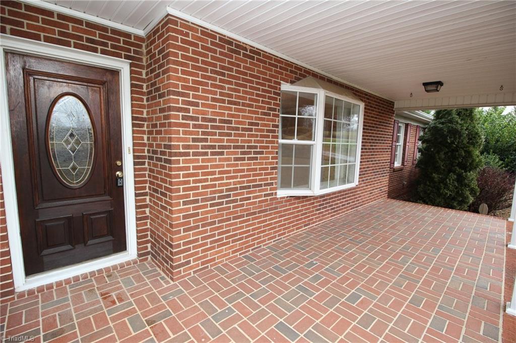 4613 Walkertown Community Center Road Walkertown, NC 27051 - Photo 2 of 22 Gallery Image 2