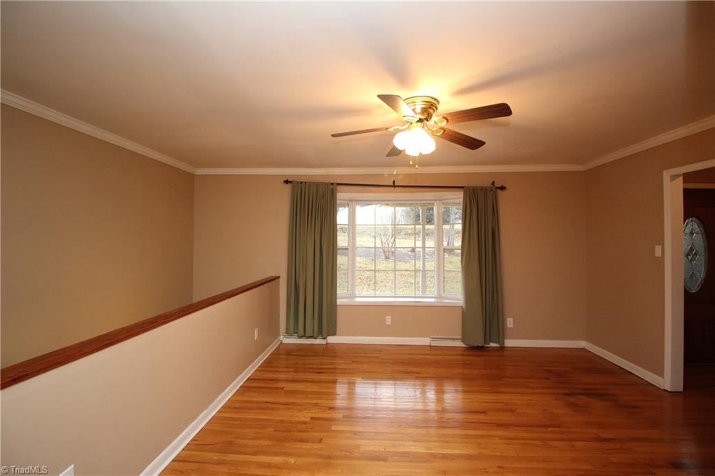 4613 Walkertown Community Center Road Walkertown, NC 27051 - Photo 4 of 22 Gallery Image 4