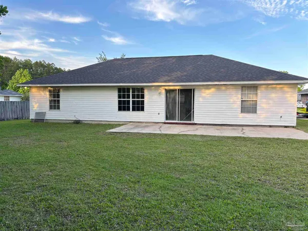 $1,675 | 1607 Dee's Road, Pensacola, FL 32506