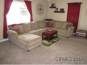 1617 South Dixon Road Kokomo, IN 46902 - Photo 2 of 10 Gallery Image 2