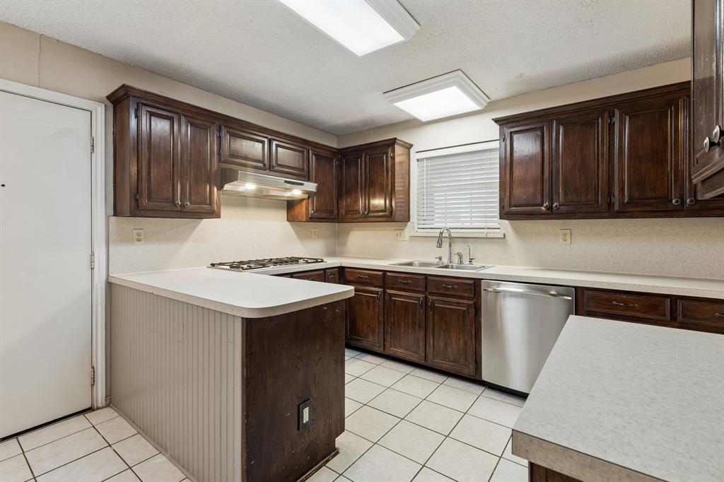 2 Rivercrest Court Allen, TX 75002 - Photo 7 of 25