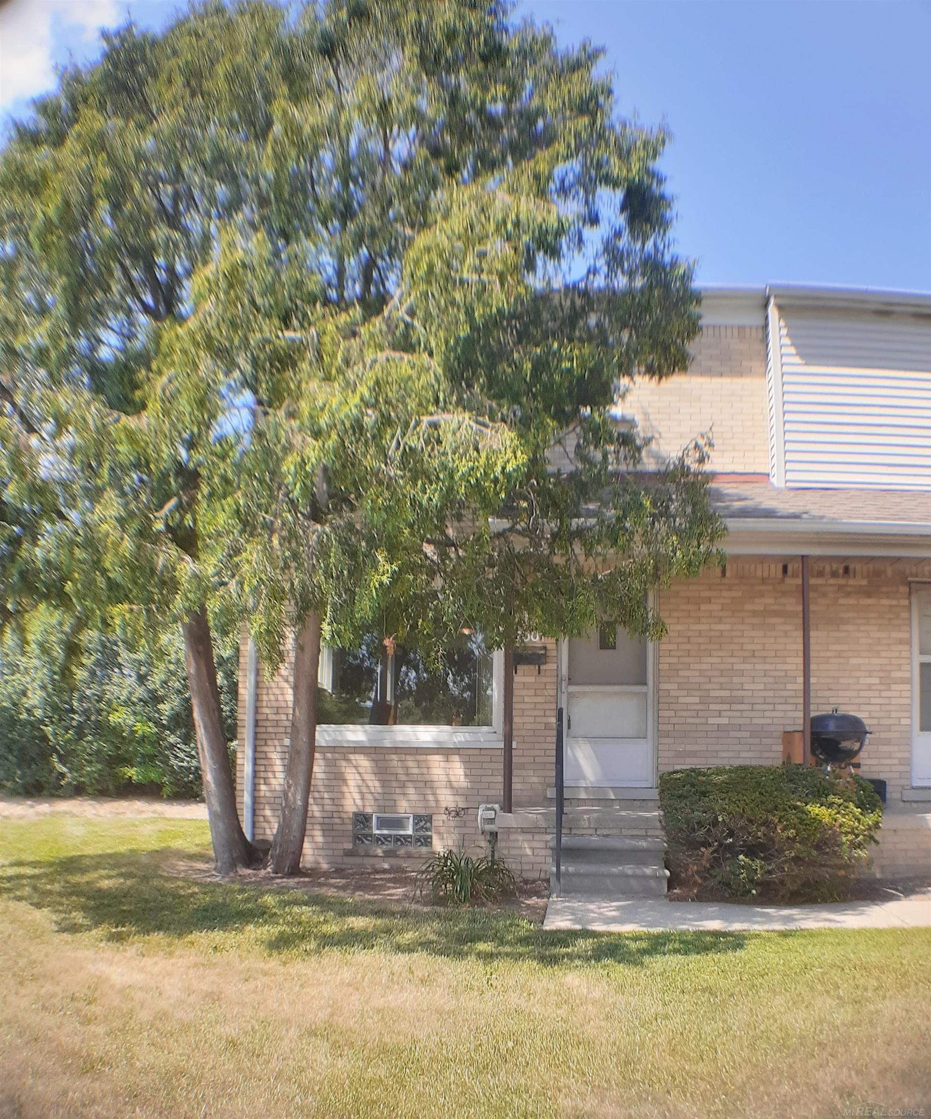 2001 East Maple Road, Unit 1 Birmingham, MI 48009 - Photo 2 of 18