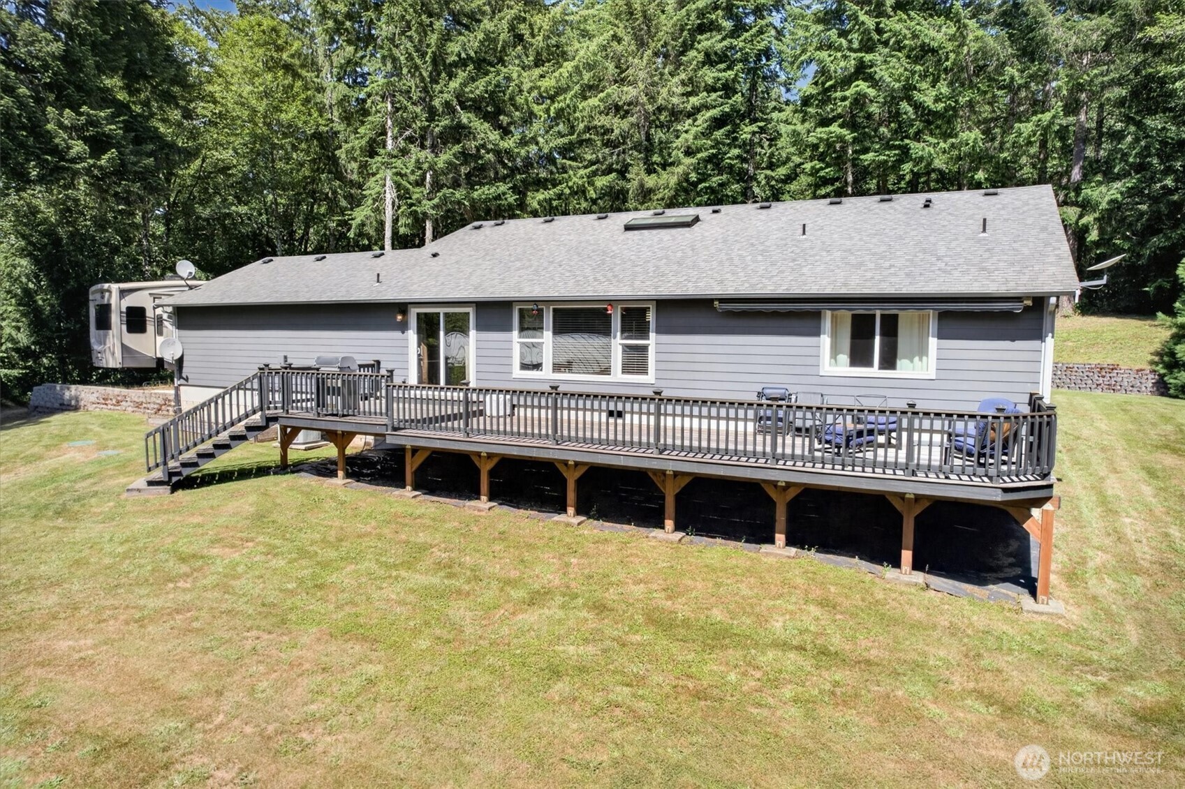 937 Germany Creek Road Longview, WA 98632 - Photo 5 of 40