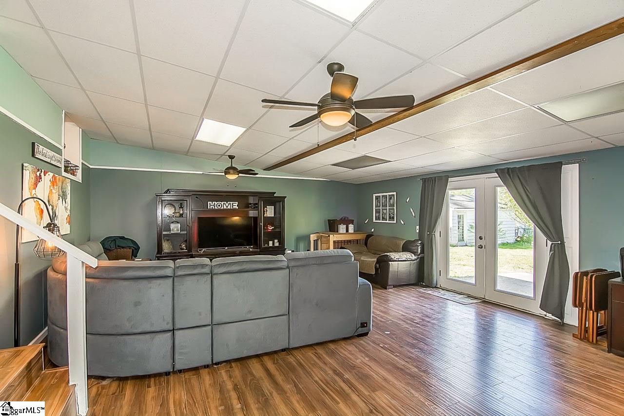 302 Reeves Drive Simpsonville, SC 29681 - Photo 12 of 30 Gallery Image 12