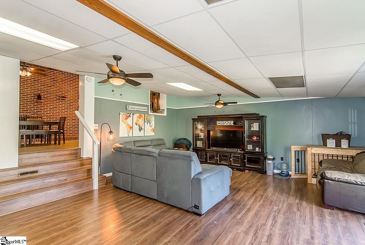 302 Reeves Drive Simpsonville, SC 29681 - Photo 13 of 30 Gallery Image 13