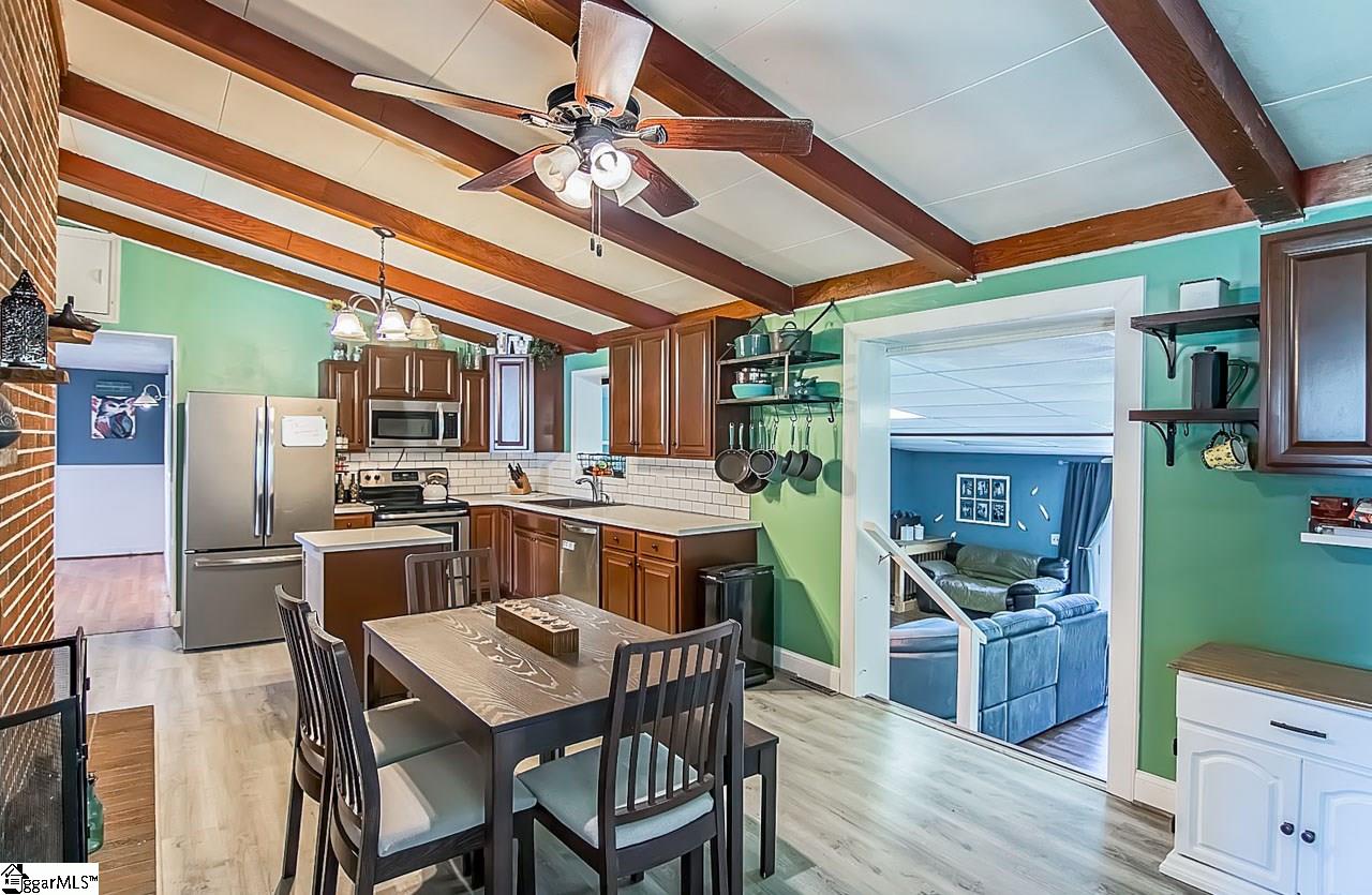 302 Reeves Drive Simpsonville, SC 29681 - Photo 15 of 30 Gallery Image 15