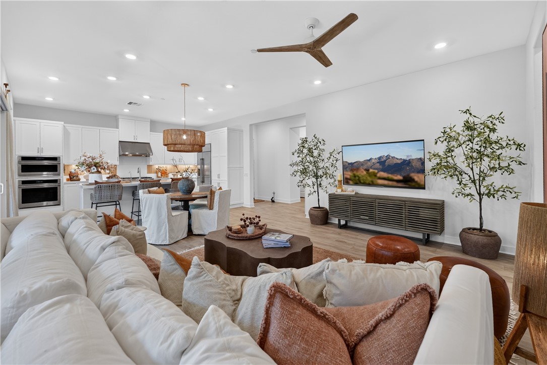 422 Sunrise Road Rancho Mission Viejo, CA 92694 - Photo 3 of 74