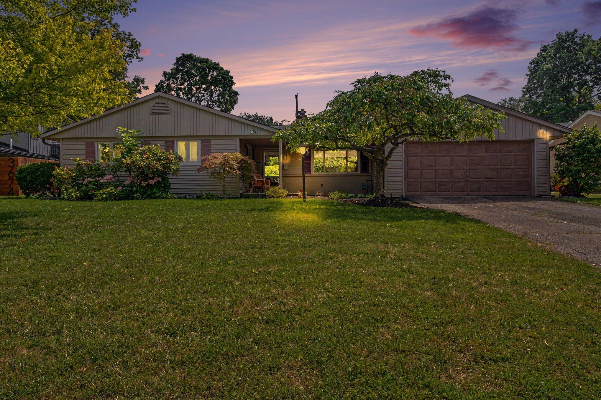 3664 Mountview Road Columbus, OH 43220 - Photo 2 of 28 3664 Mountview Rd.