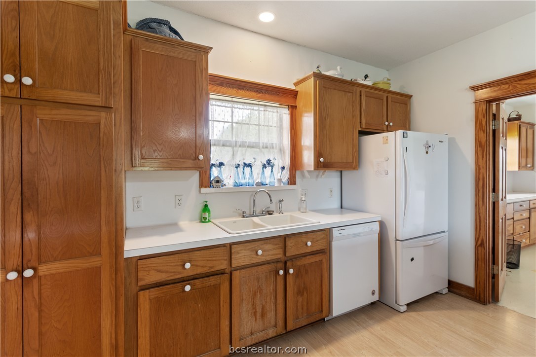 8128-8134 Edge School House Road Hearne, TX 77859 - Photo 13 of 22