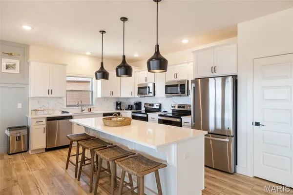 $1,389,000 | 135 Frontier Way, Kimberling City, MO 65686