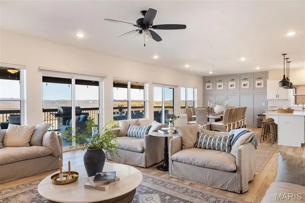 $1,389,000 | 135 Frontier Way, Kimberling City, MO 65686