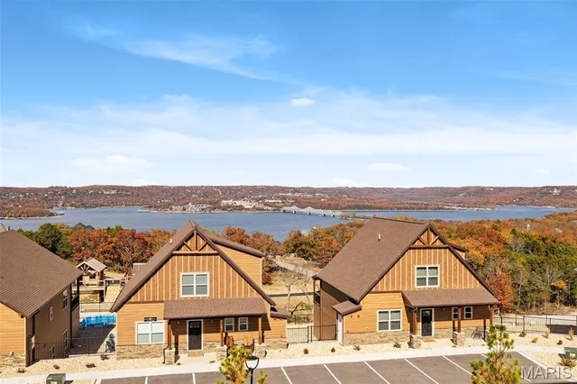 $1,389,000 | 135 Frontier Way, Kimberling City, MO 65686