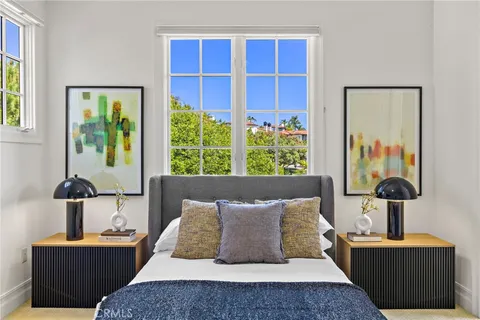 $8,950,000 | 28 Sandy Cove, Newport Coast, CA 92657