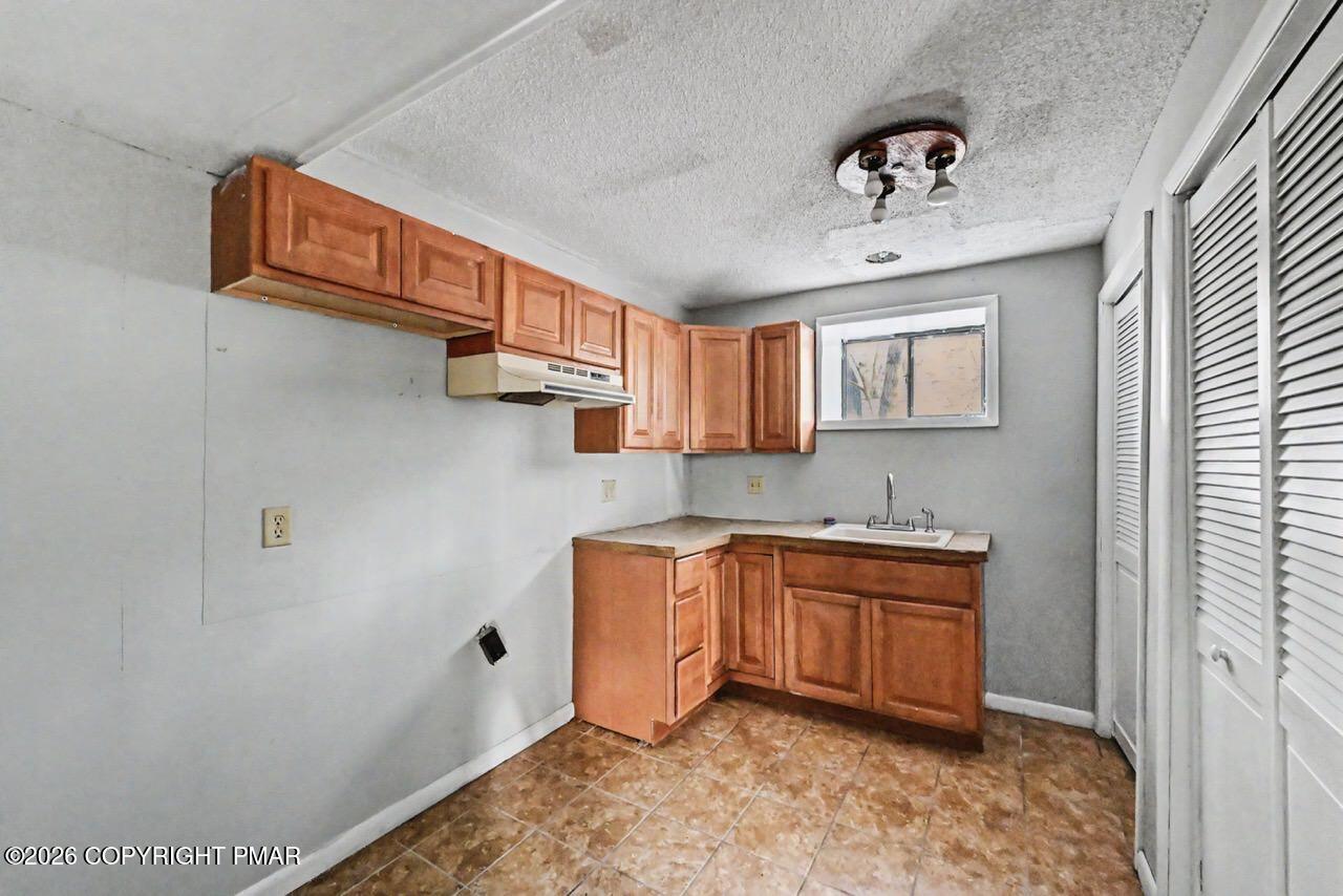 240 Powder Horn Road Henryville, PA 18332 - Photo 38 of 46 240 Powderhorn SW Photo 40