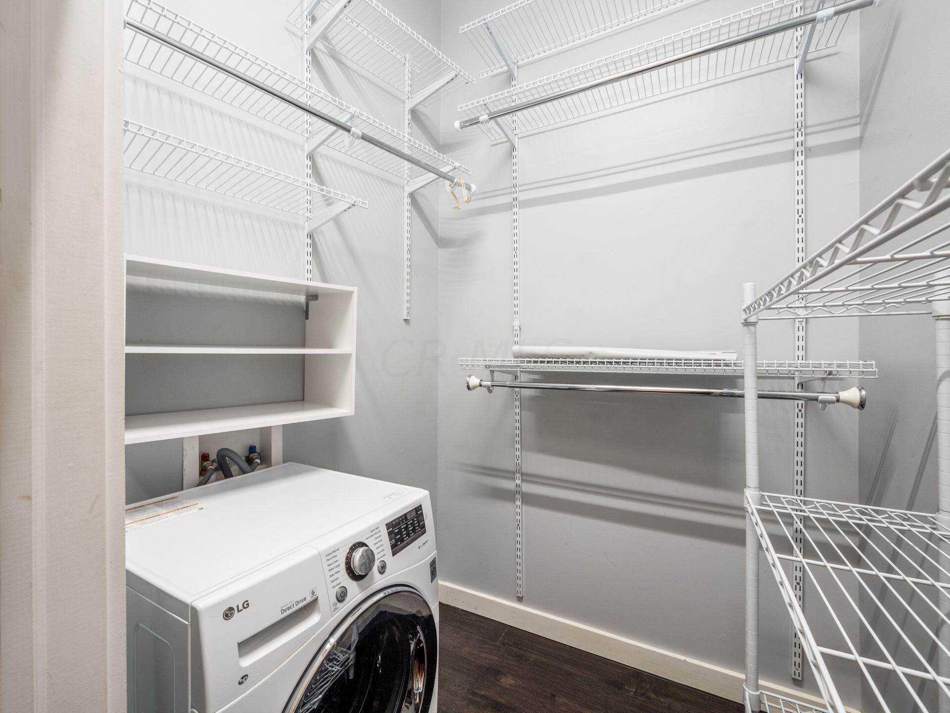 1131 North High Street, Unit 203 Columbus, OH 43201 - Photo 16 of 38 023_16a277e_A 1131 N High 043