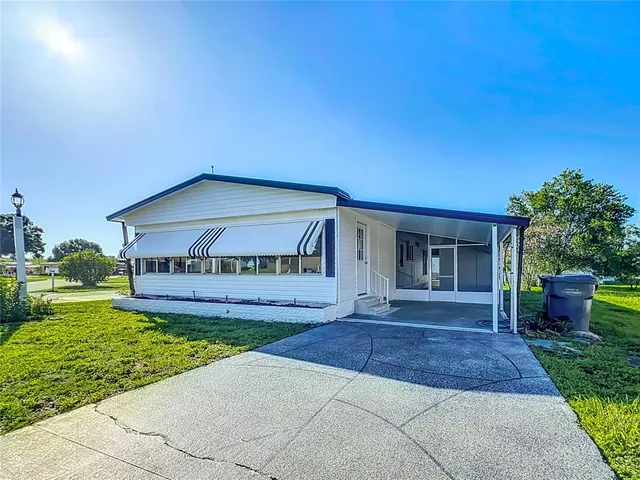 $1,250 | 140 Orangewood Drive, Unit 67, Lake Wales, FL 33898