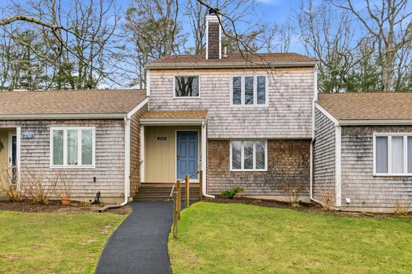 $525,000 | 235 Seaward Bend, Unit 235, Falmouth, MA 02536