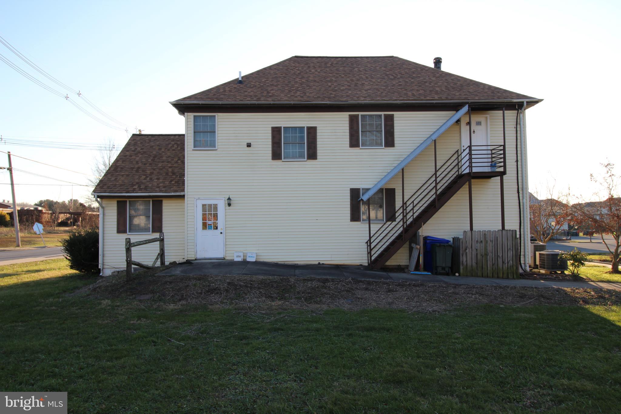 17600 West Willard Road Poolesville, MD 20837 - Photo 5 of 30 Gallery Image 5