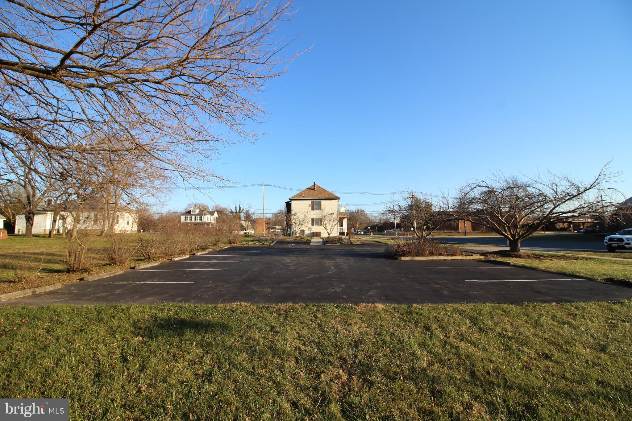 17600 West Willard Road Poolesville, MD 20837 - Photo 7 of 30 Gallery Image 7