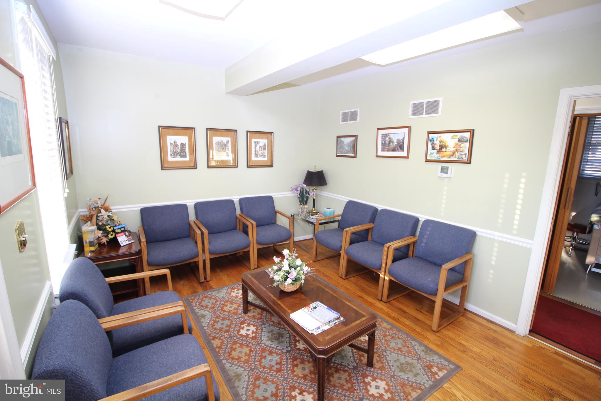 17600 West Willard Road Poolesville, MD 20837 - Photo 9 of 30 Gallery Image 9