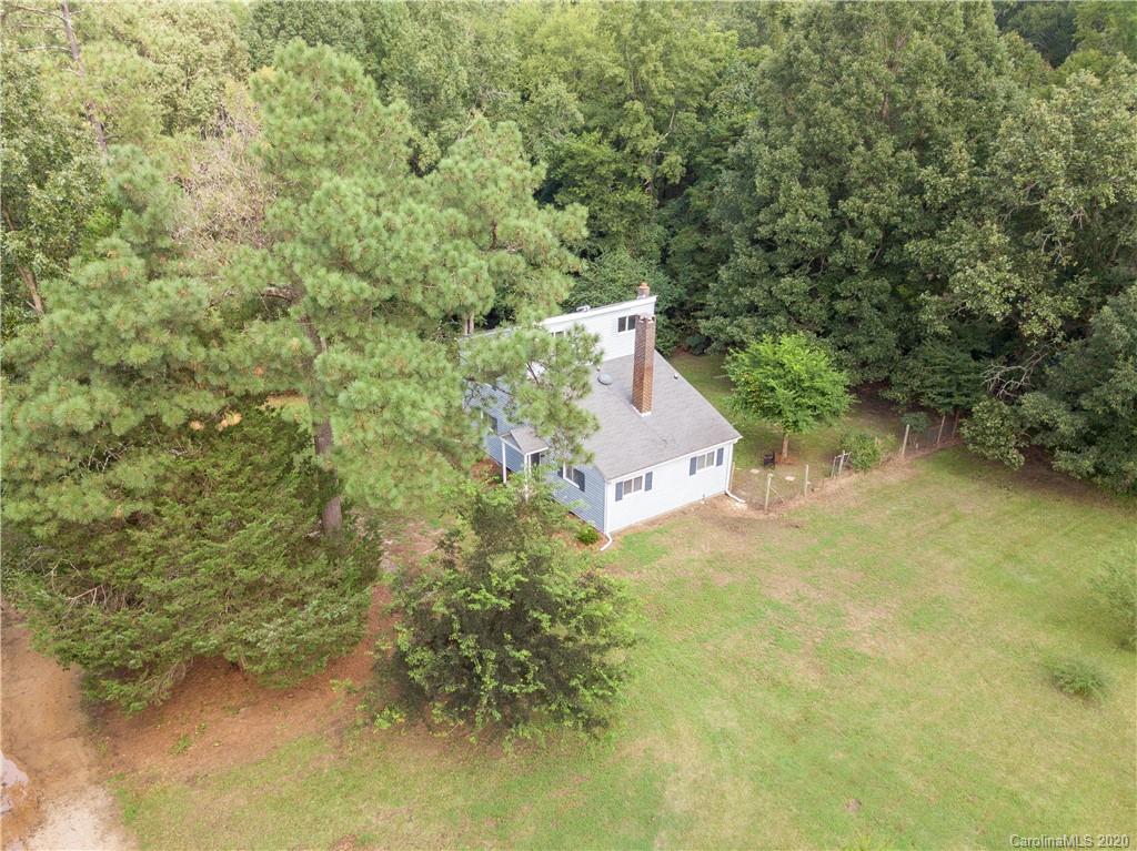 5345 Wylies Mill Road Edgemoor, SC 29712 - Photo 2 of 39