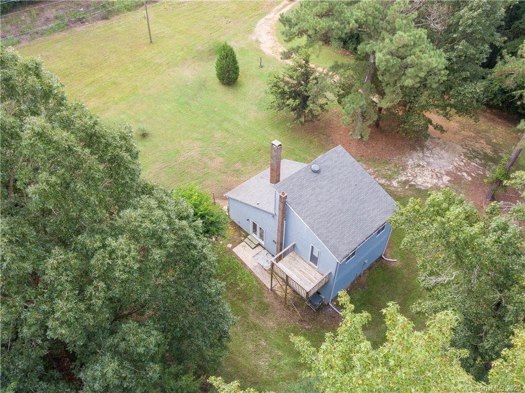 5345 Wylies Mill Road Edgemoor, SC 29712 - Photo 4 of 39