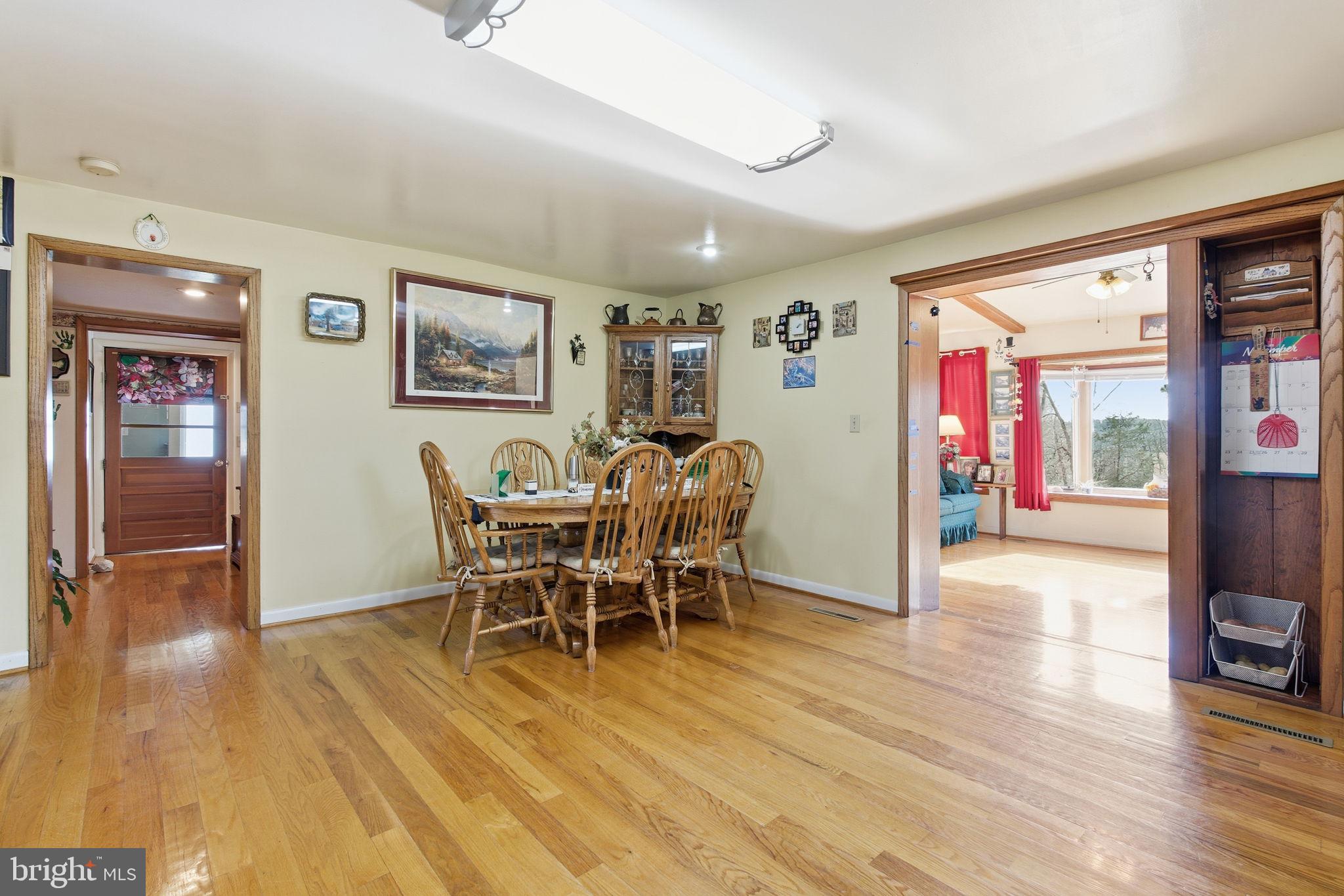 11856 Renner Road Keymar, MD 21757 - Photo 11 of 33 Large Open Kitchen