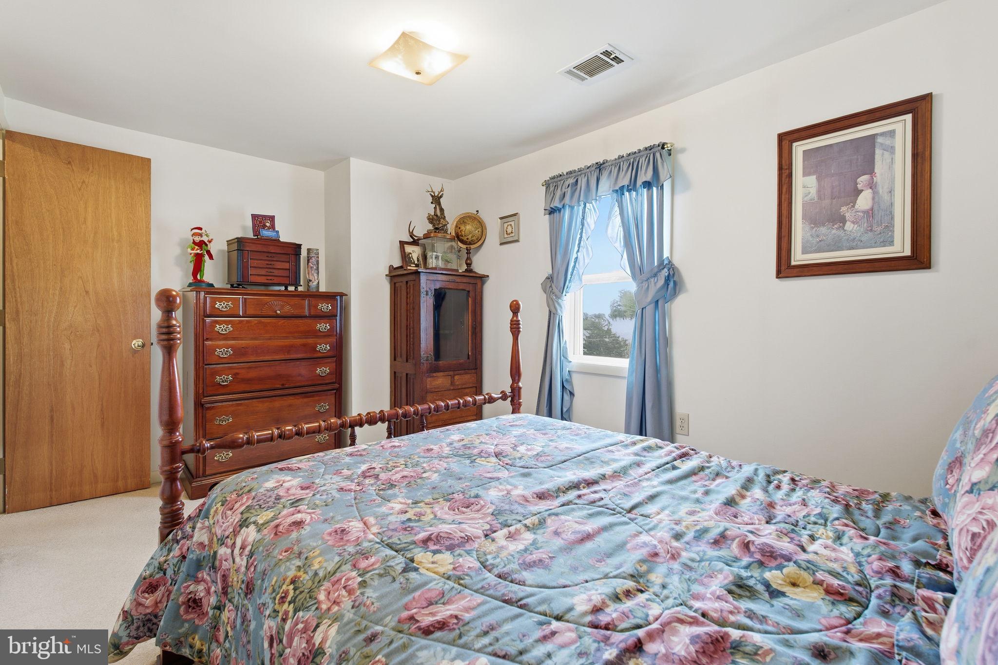 11856 Renner Road Keymar, MD 21757 - Photo 25 of 33 Upper-Level Bedroom