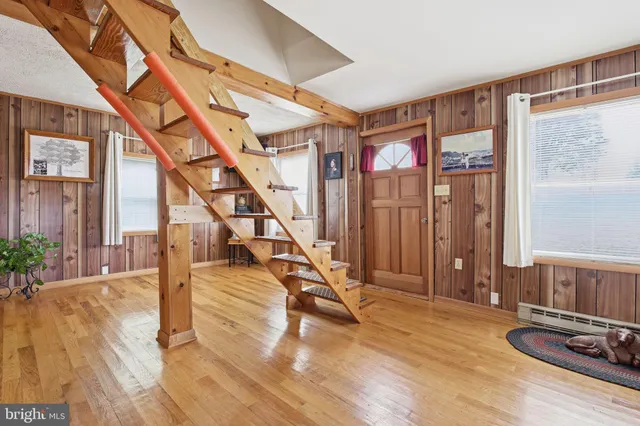 $675,000 | 11856 Renner Road, Keymar, MD 21757