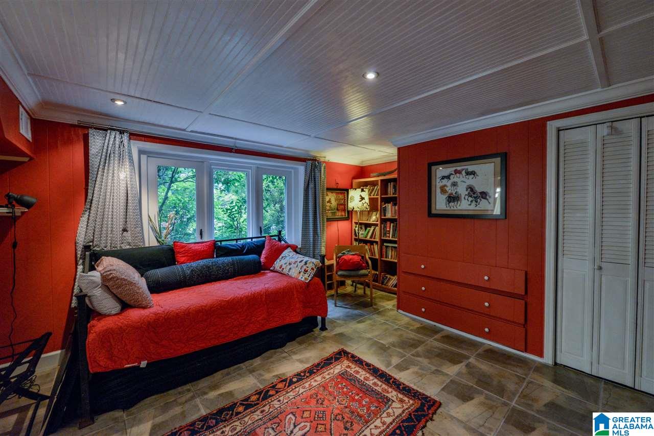 66 Cherokee Road Tuscaloosa, AL 35404 - Photo 38 of 50