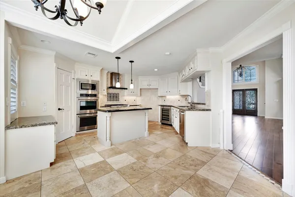 $539,000 | 14919 Redwood Cove Court, Houston, TX 77062