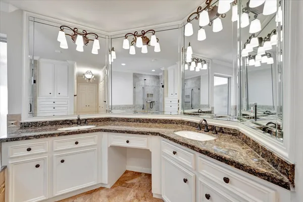 $539,000 | 14919 Redwood Cove Court, Houston, TX 77062