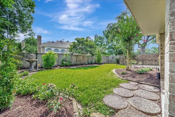 $539,000 | 14919 Redwood Cove Court, Houston, TX 77062